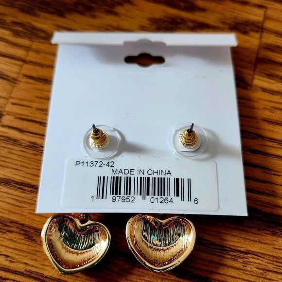 JUICY COUTURE Gold Heart Drop Earrings with Crystal Accents SEASIDE SOIREE STYLE - Picture 3 of 6